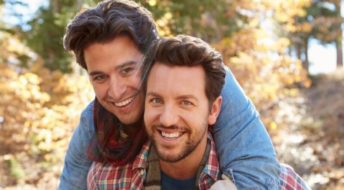 Homosexual males are slicing again on intercourse to keep away from monkeypox