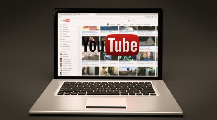 Medical movies on YouTube usually present incomplete data