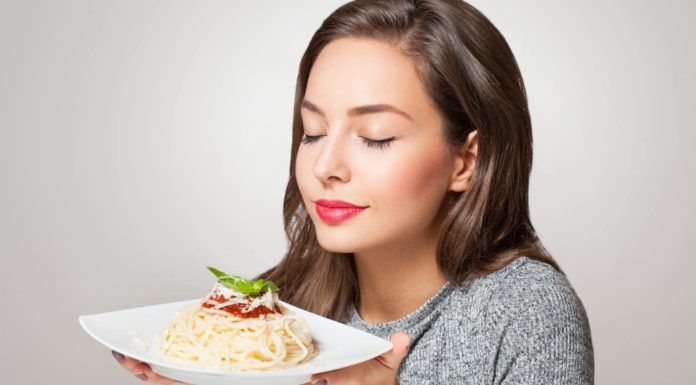 5 tricks to handle cravings throughout intermittent fasting