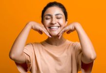 Study 3 face yoga poses for a wholesome and naturally glowing pores and skin