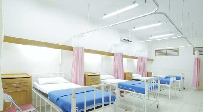 Medical researchers and directors talk about how one can make US well being care extra sustainable