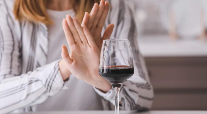 5 main signs of alcohol allergy or intolerance