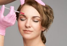 What does a vampire facial do? Know its 5 advantages for pores and skin