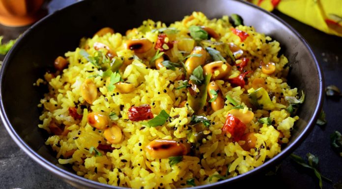 Poha advantages: Know why it’s a higher breakfast possibility than rice