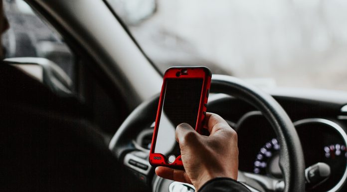 Teen drivers typically unsafe on the highway with rushing and handheld cellphone use