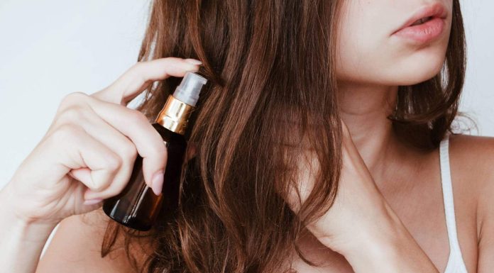 Sizzling oil remedy: Here is how heat oil hair therapeutic massage can enhance hair progress