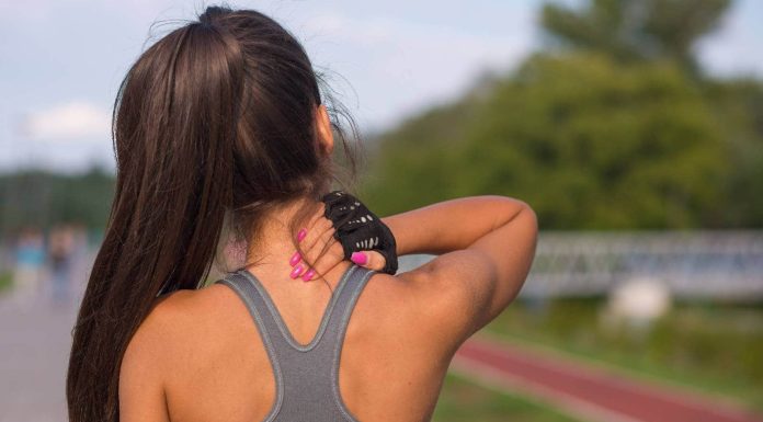 4 higher again workouts with out weights for power and stretching