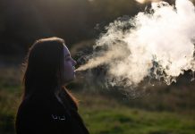 Consciousness of vaping dangers key to lowering e-cigarette use amongst younger individuals