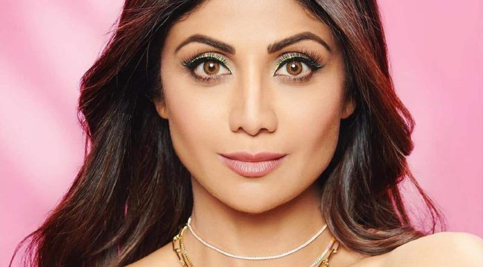 Shilpa Shetty provides a glimpse of her core coaching on Instagram