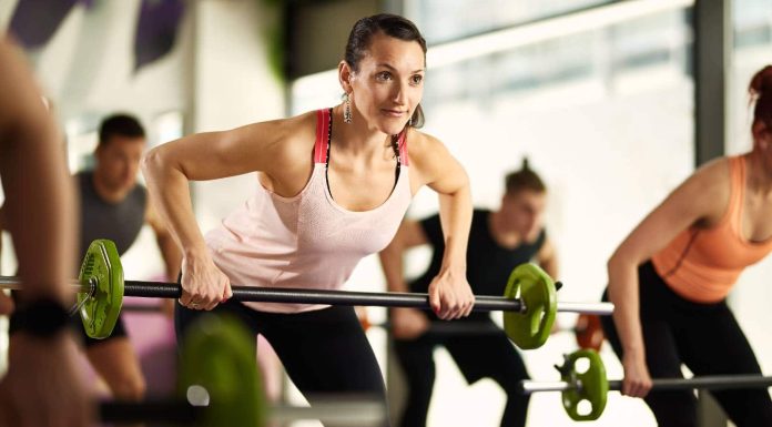 6 suggestions you should observe to keep away from damage throughout barbell exercise