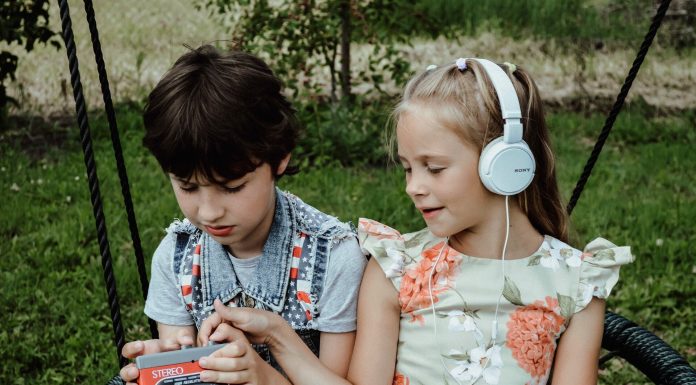 Defending kids’s listening to from noisy toys, items