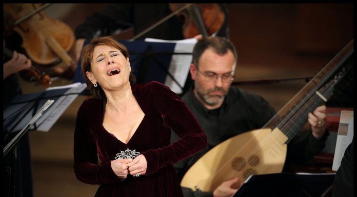 Singers’ style could play position in voice accidents