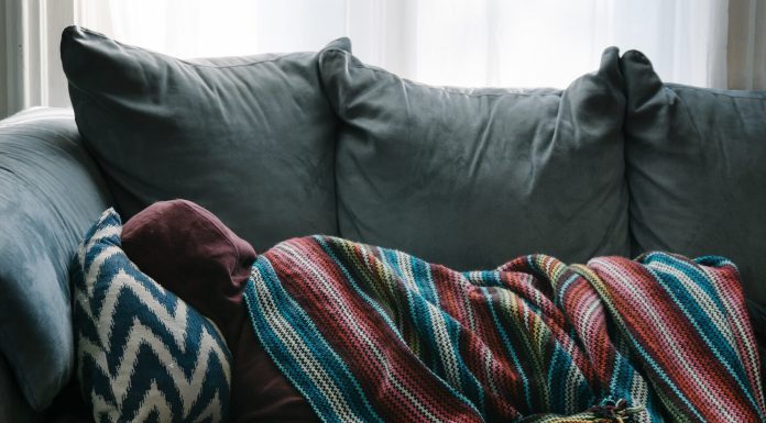Is {that a} persistent chilly, unhealthy allergy symptoms or lengthy COVID?