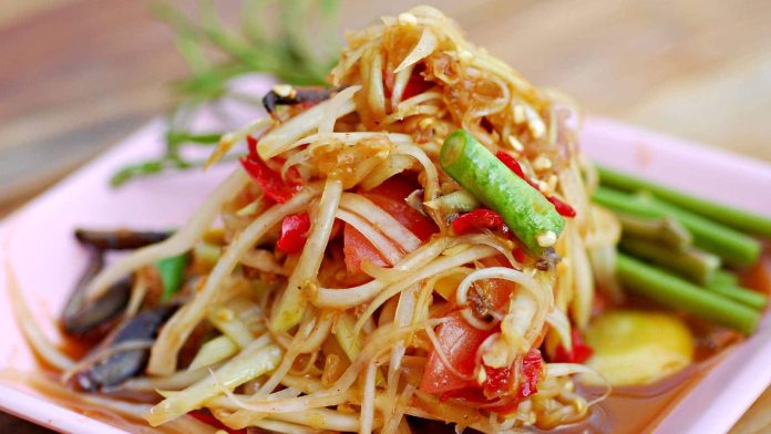 Raw-papaya-salad.jpg