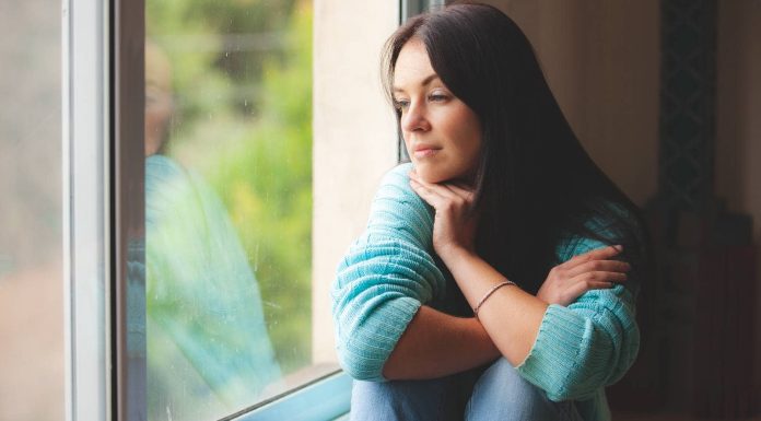 Emotional detachment: Why it occurs and the way it impacts psychological well being