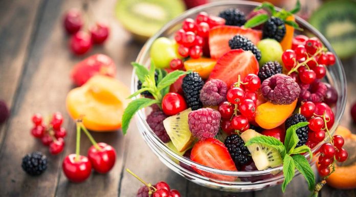 Fruits for breakfast or not? Know what an Ayurvedic intestine well being skilled says