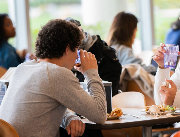 how-college-students-c.jpg