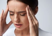 Understand how vitamin B deficiency could make migraine worse