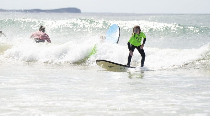 Why studying to surf may be nice on your psychological well being, based on a psychologist
