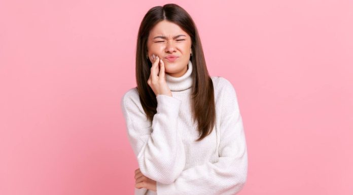 Easy methods to preserve gums wholesome? Comply with these 7 suggestions