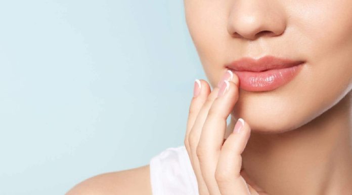 Olive oil for lips: Your pure answer to deal with dry and chapped lips
