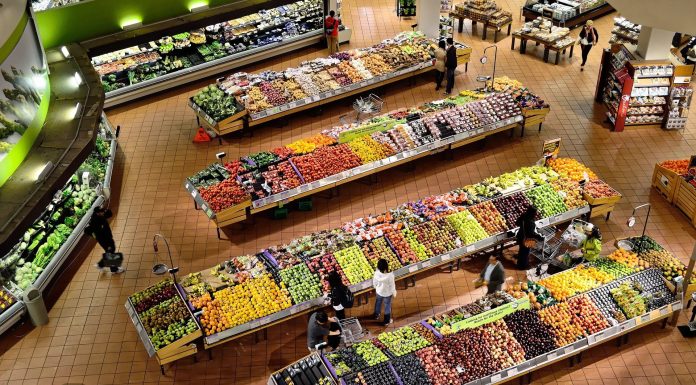 Diet educators assist vitamin incentives for packages to advertise elevated consumption of fruit and greens