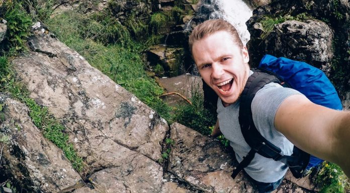 Harmful selfies aren’t simply silly. We have to deal with them like a public well being hazard, say researchers