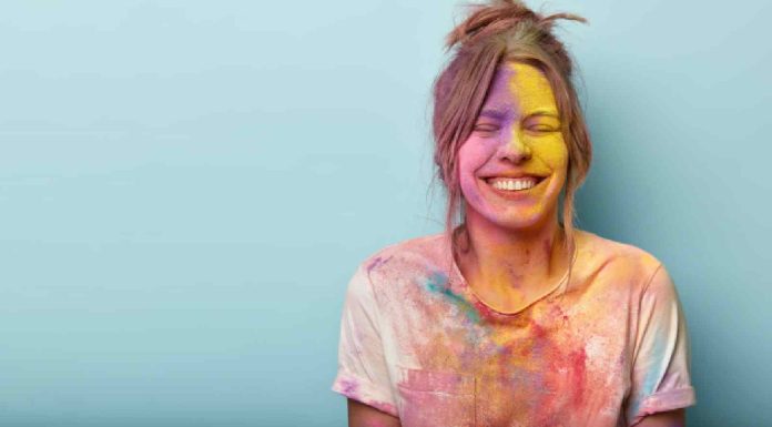Holi skincare: Why pure colors are finest on your pores and skin