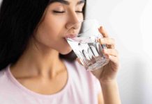Weight reduction: Can consuming extra water aid you shed pounds sooner?