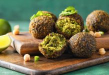 Worldwide Falafel Day: Do this mouthwatering do-it-yourself Falafel recipe at the moment!