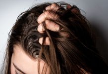 Tricks to handle greasy hair in summer time