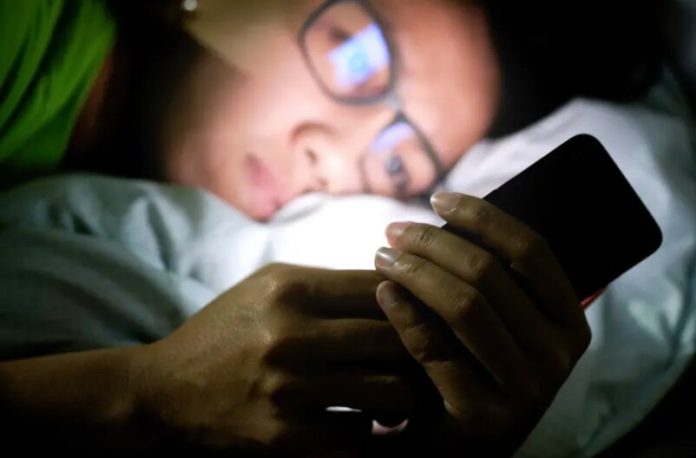 your-phone-your-emotio.jpg