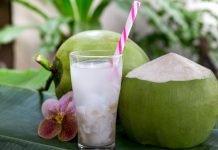 5 Advantages of Ingesting Coconut Water