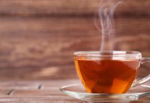 Milk tea vs black tea: What is healthier to drink?