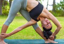 Pyramid Pose or Parsvottanasana: Advantages and the way to do it