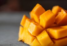 8 mango advantages that make it the right summer time fruit