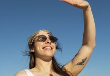 Solar poisoning: Signs and remedy