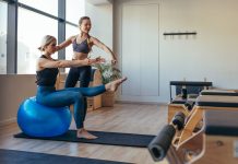 Pilates workout routines for shoulder ache: 15 efficient methods to cut back discomfort