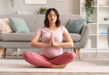 10 yoga poses to keep away from when pregnant