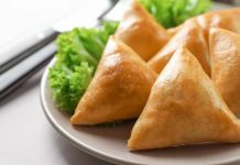 5 Indian snacks to get pleasure from with chai as an alternative of samosas and jalebis