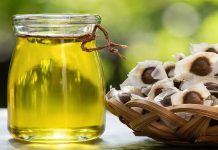 Moringa oil for hair: Advantages, uncomfortable side effects and Ideas to make use of