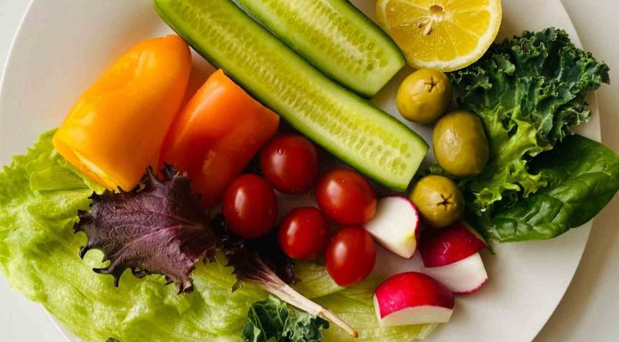 Physician lists 7 meals for ladies’s gynaecological well being