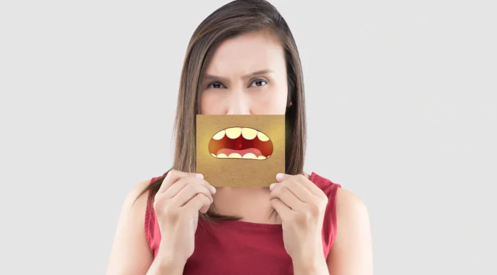 7 ailments that may be detected via oral signs