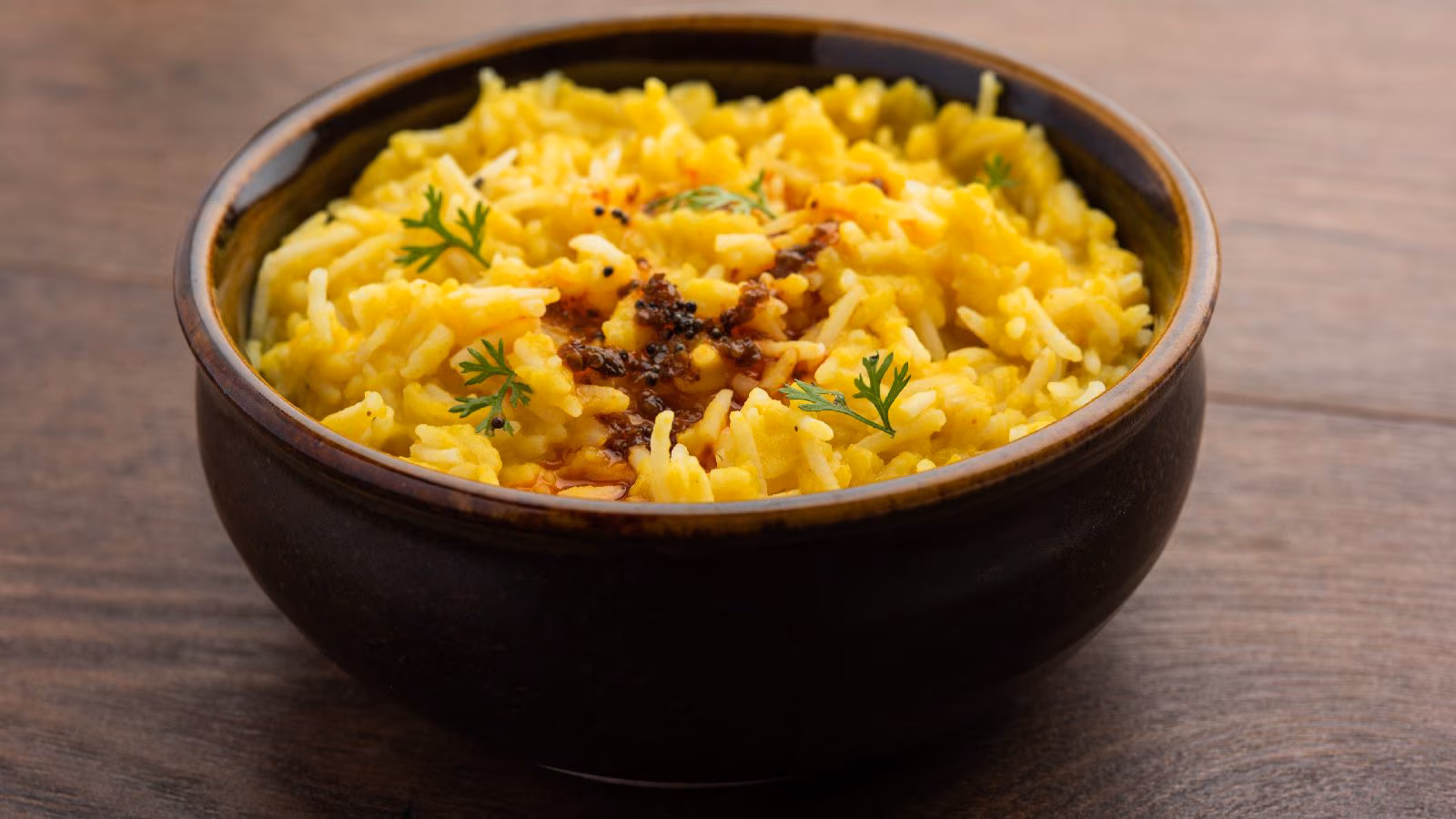 Discover stability between consolation and wholesome meals this festive season